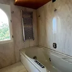 Bianca Luxury & Prestige فيلة